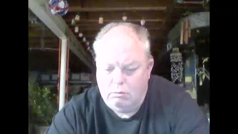 Snapshot of efriff chatting on 05-07-26, 10:42 efriff online show from 05-07-26, 10:42