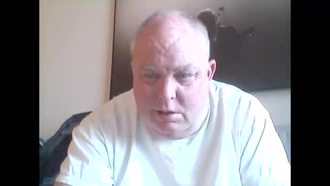 Snapshot of efriff chatting on 05-11-26, 01:06 efriff online show from 05-11-26, 01:06