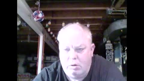 Snapshot of efriff chatting on 06-01-26, 09:55 efriff online show from 06-01-26, 09:55