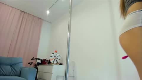 Snapshot of egome777 chatting on 12-24-24, 02:33 egome777 online show from 12-24-24, 02:33