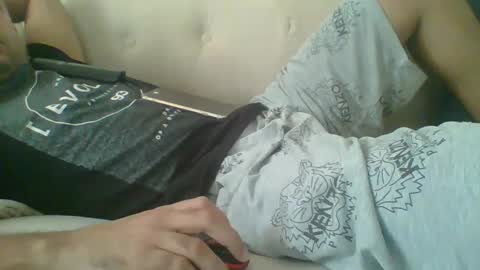 Im momo 35 Egyptian at Dubai online show from 01-04-25, 12:05