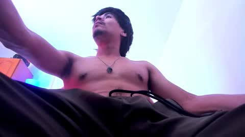 eiden_allenx1 online show from 01-18-26, 05:28