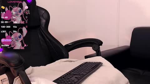 eileenn tanihara online show from 01-13-25, 09:31