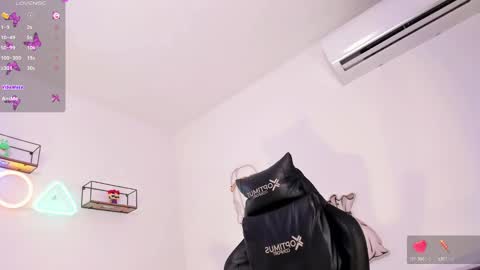 eileenn tanihara online show from 01-29-25, 11:20