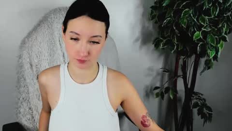 eileenmoores online show from 10-01-25, 12:11