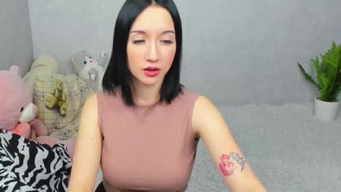 Snapshot of eileenmoores chatting on 02-04-26, 04:13 eileenmoores online show from 02-04-26, 04:13