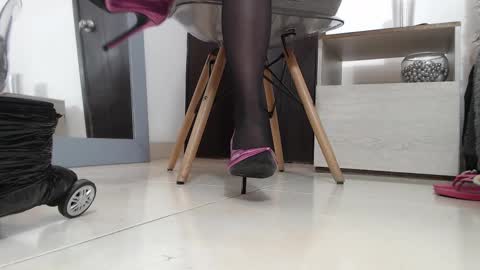 Snapshot of eileenqueen23 chatting on 02-09-25, 02:50 Eileen online show from 02-09-25, 02:50