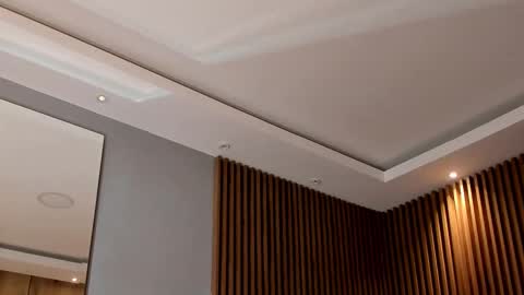 Eilin online show from 02-15-25, 12:54