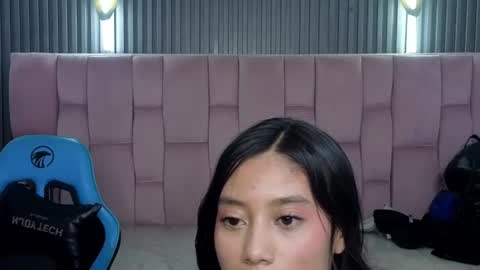 eimy18_b online show from 07-28-26, 04:39