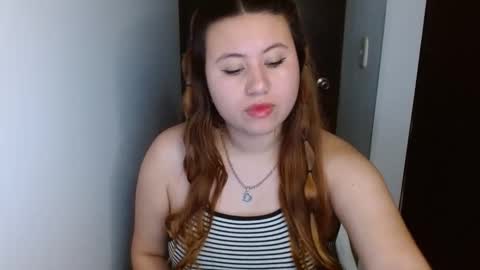 Snapshot of eimy_collin chatting on 02-18-25, 02:49 EIMY   MODEL INDEPENDENT online show from 02-18-25, 02:49