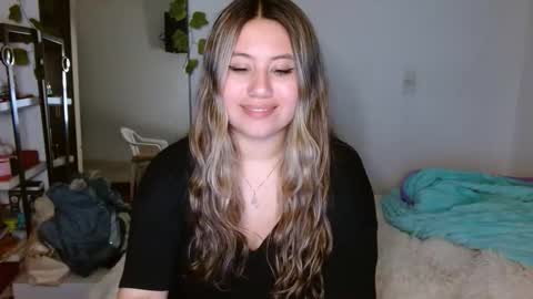 Snapshot of eimy_collin chatting on 10-07-25, 03:58 EIMY   MODEL INDEPENDENT online show from 10-07-25, 03:58