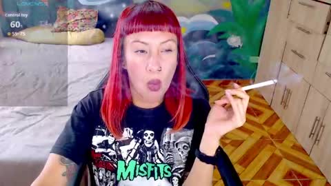 Snapshot of eimy_lorens chatting on 06-07-26, 05:49 EIMY online show from 06-07-26, 05:49