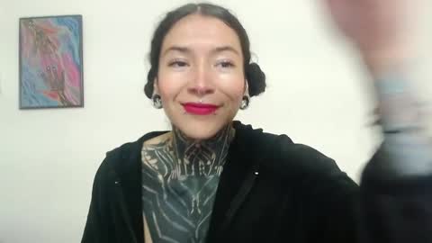 Carla online show from 01-05-25, 02:30