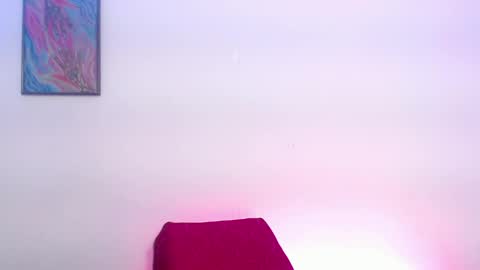 Carla online show from 02-05-25, 01:04