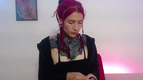 Carla online show from 02-08-25, 01:00