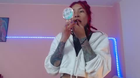 Carla online show from 03-01-25, 06:43