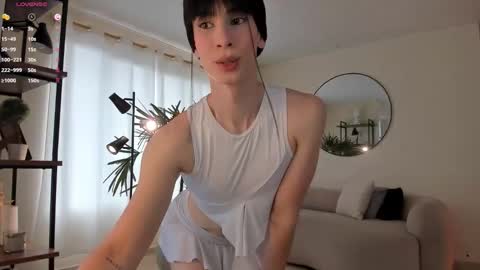 Snapshot of einyel_ chatting on 11-25-25, 08:20 Einyel online show from 11-25-25, 08:20