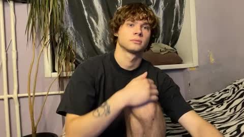 Eitan online show from 11-06-25, 03:02