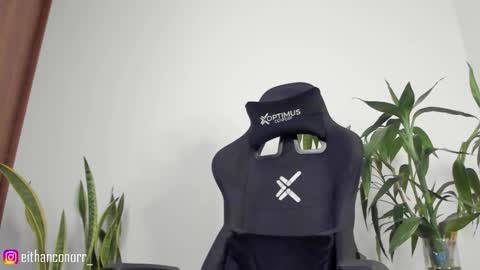 EITHAN CONOR online show from 09-13-25, 02:11