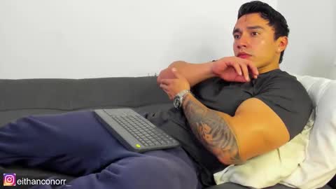 EITHAN CONOR online show from 01-13-26, 02:39