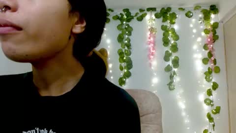 eiviiy1609 online show from 11-03-25, 01:56