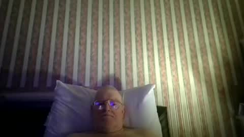 eketman1964 online show from 11-29-25, 11:30