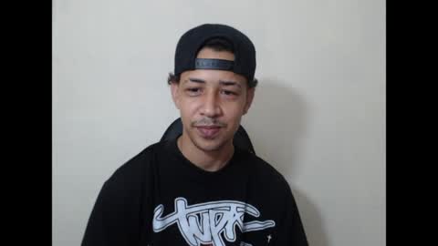 Instagram BelowAbajo online show from 05-14-26, 03:02