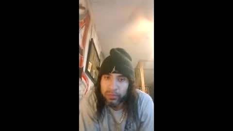 Snapshot of el_mucho210 chatting on 06-08-26, 08:58 el_mucho210 online show from 06-08-26, 08:58