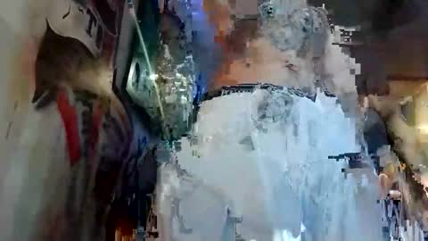 Snapshot of el_mucho210 chatting on 06-10-26, 05:45 el_mucho210 online show from 06-10-26, 05:45