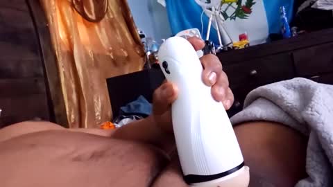 Santos online show from 02-16-25, 04:10