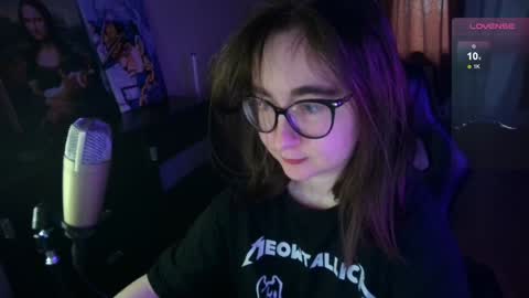 Snapshot of el_sweety chatting on 01-09-25, 10:20 If you like it when I meow give me a thumbs up online show from 01-09-25, 10:20