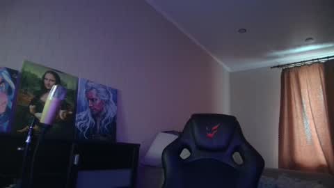 Snapshot of el_sweety chatting on 02-17-25, 10:18 If you like it when I meow give me a thumbs up online show from 02-17-25, 10:18