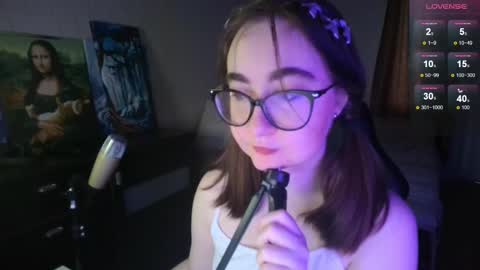 Snapshot of el_sweety chatting on 02-27-25, 08:50 If you like it when I meow give me a thumbs up online show from 02-27-25, 08:50