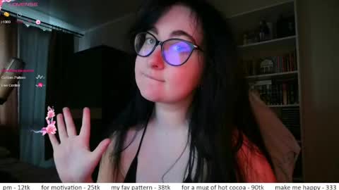 Snapshot of el_sweety chatting on 05-14-26, 02:02 If you like it when I meow give me a thumbs up online show from 05-14-26, 02:02