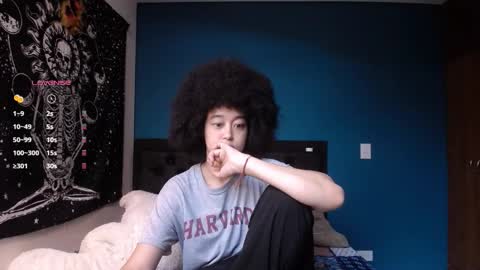 Ela  Help me reach 100 thumbs up online show from 10-16-25, 07:37