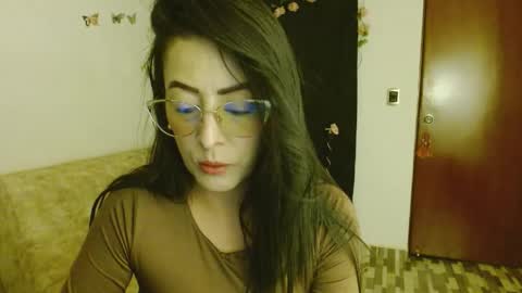ela_3611 online show from 05-01-26, 02:27