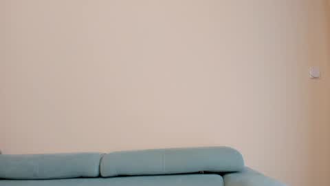 Ela online show from 01-19-25, 10:39