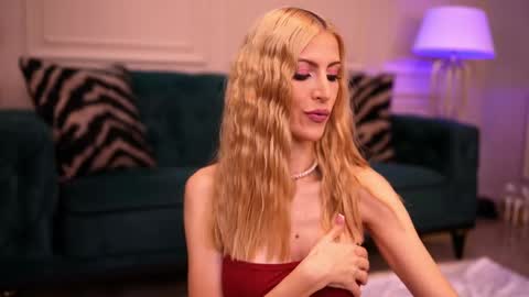 Ella online show from 04-23-26, 04:46