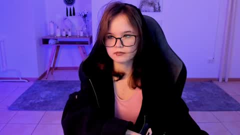 Your sweet girl online show from 02-01-25, 10:23