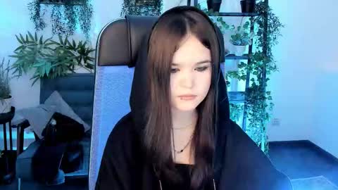 Your sweet girl online show from 11-22-25, 09:47