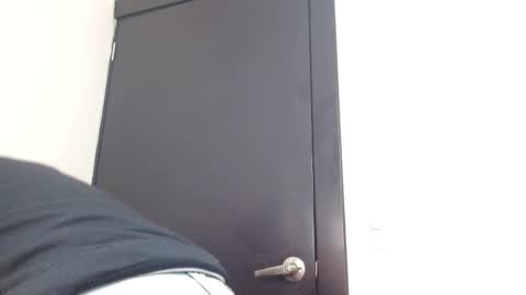 Snapshot of elamurray chatting on 11-27-25, 11:12 elamurray online show from 11-27-25, 11:12