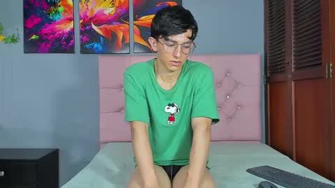 Elan Giralon online show from 01-17-26, 11:41