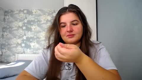 Elanis online show from 10-08-25, 11:19