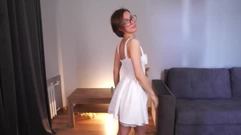 ELA 3 online show from 09-13-25, 06:13