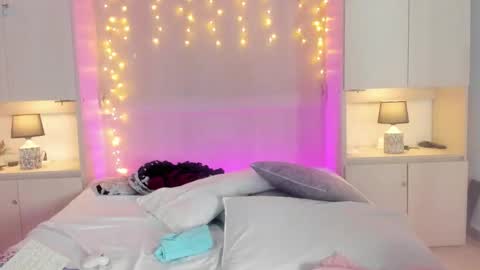 elarey_ online show from 03-27-26, 02:39