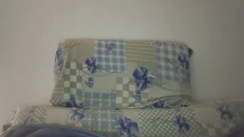 Snapshot of elastik6 chatting on 01-19-25, 05:15 Elastik6 online show from 01-19-25, 05:15