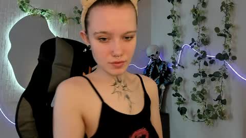 elastikiss online show from 04-11-26, 08:18