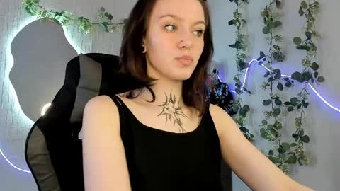 elastikiss online show from 04-16-26, 06:25