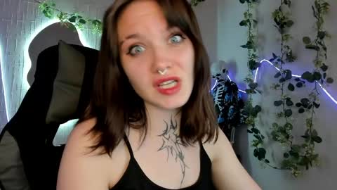 Snapshot of elastikiss chatting on 05-02-26, 03:22 elastikiss online show from 05-02-26, 03:22