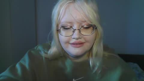 Snapshot of elayne_sweet chatting on 05-01-26, 06:29 elayne_sweet online show from 05-01-26, 06:29